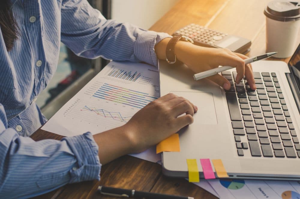 Agorapulse Pricing 2026: Plans, Real Costs & What You'll Actually Pay