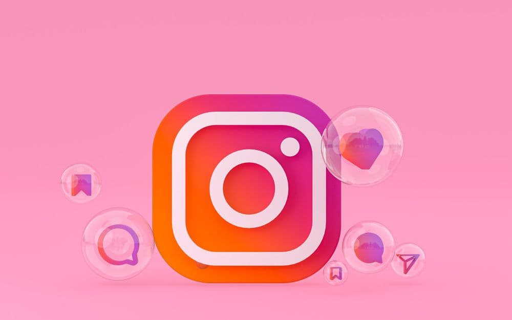 how to add a link on instagram story