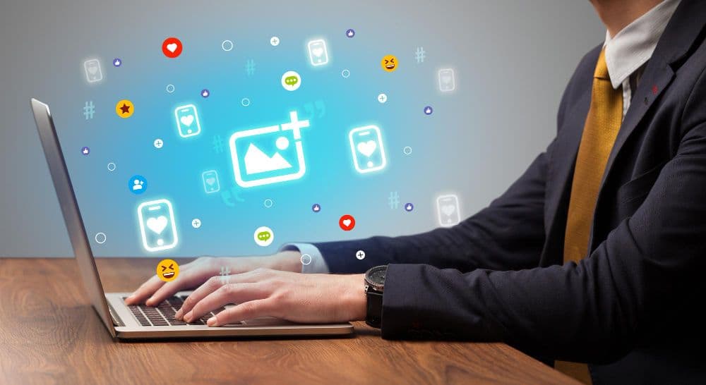 How to Manage Multiple Social Media Accounts